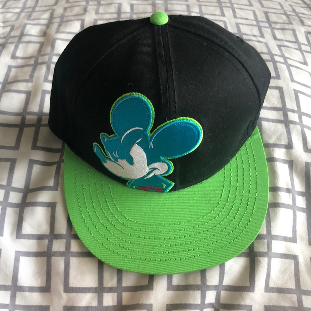 Mickey Mouse SnapBack
